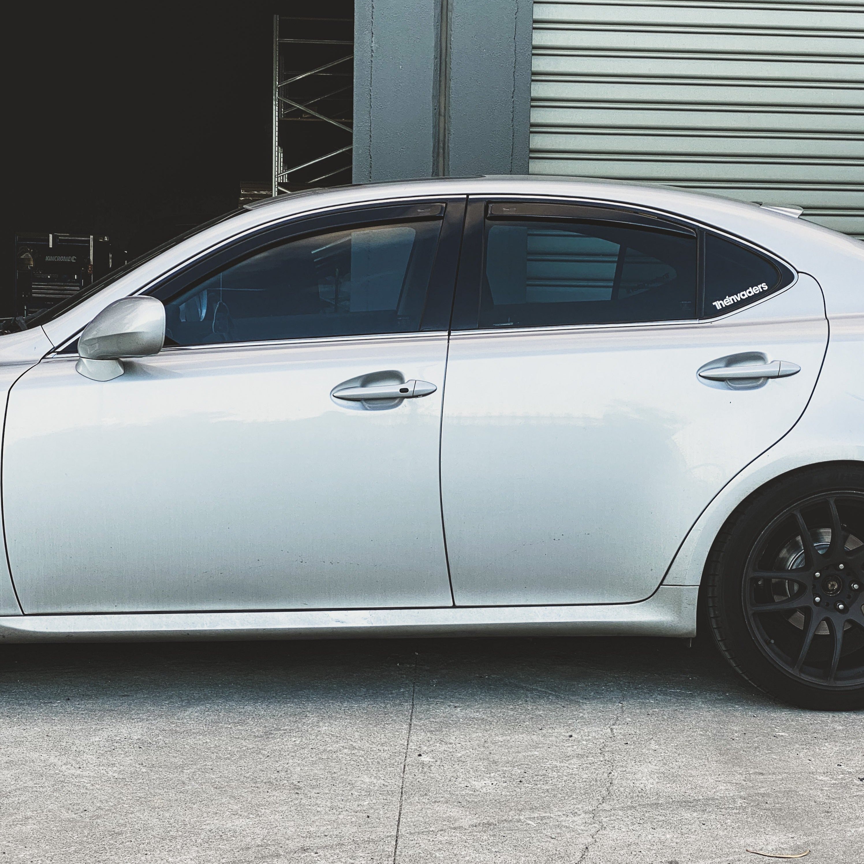Slim-line Weather Shields - Lexus IS XE20 06-13